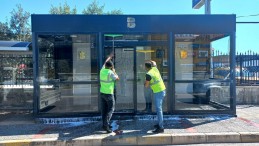 Şehrin her karışında onların alın teri var