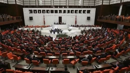 MECLİSTE YASALAŞTI Yanlış bilgi yayana hapis cezası!