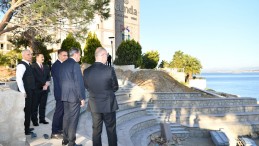 Vali Şıldak Ayvalık’ta Temaslarda Bulundu