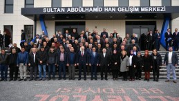 VALİ ŞILDAK MUHTARLA BİR ARARAYA GELDİ