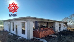 KARESİ YENİ KÖY KONAKLARI KAZANIYOR