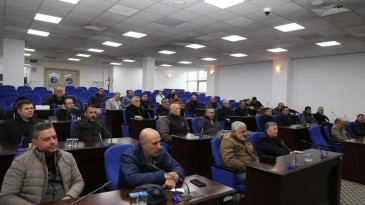 EDREMİT DEPREM İÇİN KENETLENDİ