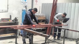 BBB DEPREMZEDELER İÇİN ÇADIR ÜRETİYOR