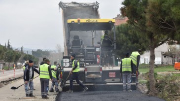 SUSURLUK VE İVRİNDİ’YE SICAK ASFALT