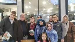 BAŞKAN CENGİZ GÖNÜLLERE DOKUNUYOR