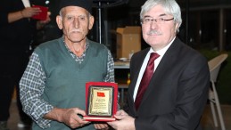 BAŞKAN CENGİZ’DEN ANLAMLI HEDİYE