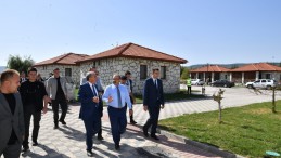 USTAOĞLU’NDAN BİGADİÇ’E ZİYARET