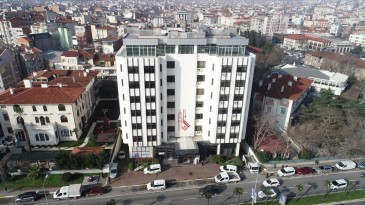 Balıkesir’de Karesi ve Altıeylül belediye binaları yıkılıyor yerine sosyal alan yapılacak!