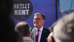 HAKAN ŞEHİRLİ PAZAR ESNAFIYLA BİR ARAYA GELDİ