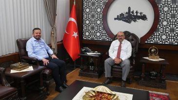 AK Parti İl Başkanı Mehmet Aydemir’den Vali Ustaoğlu’na Ziyaret