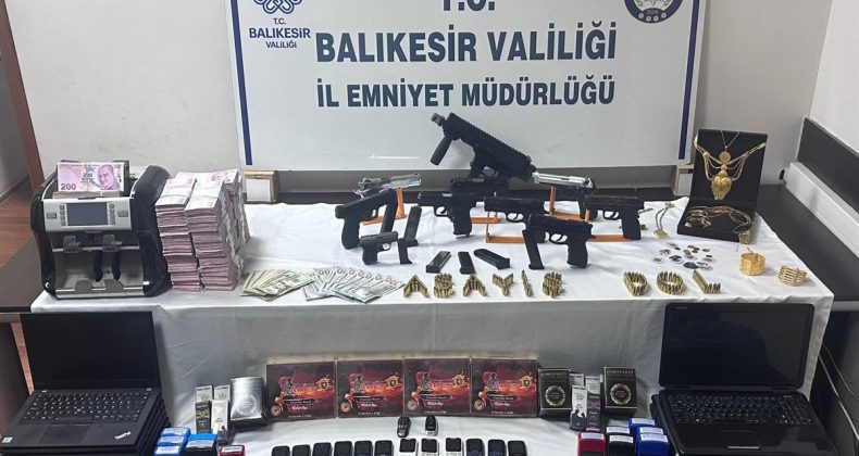 Balıkesir Merkezli Dev Operasyon: 54 Şüpheli Yakalandı, 27’si Tutuklandı