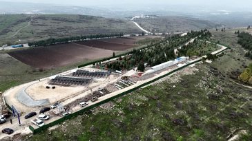 ALTIEYLÜL BELEDİYESİ’NDEN CAN DOSTLARA MODERN BARINAK MÜJDESİ
