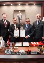 ALTIEYLÜL VE TEPEBAŞI KARDEŞ ŞEHİR OLDU