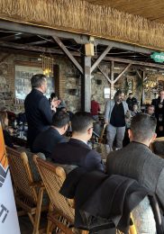 AYDEMİR; GÜRE’DE GAZETECİLERLE BİR ARAYA GELDİ