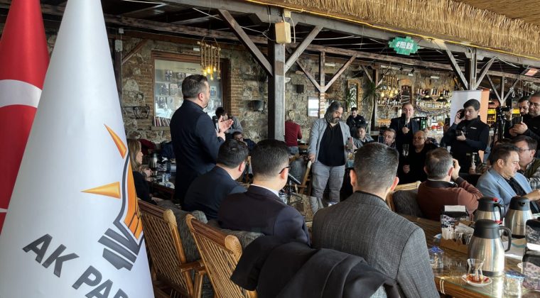 AYDEMİR; GÜRE’DE GAZETECİLERLE BİR ARAYA GELDİ