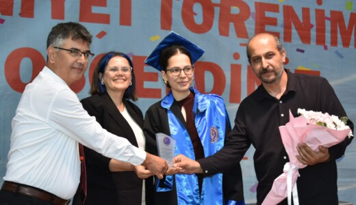 MHAL’DE MEZUNİYET SEVİNCİ