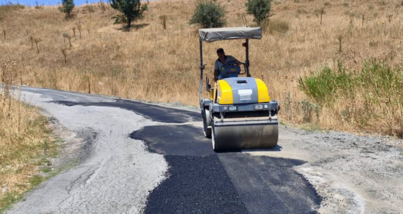 Altıeylül Belediyesi, ilçe genelinde hizmetlerini sürdürüyor